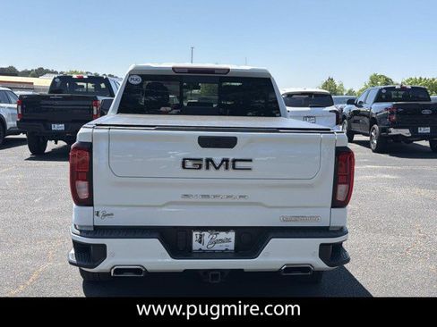 Used 2022 GMC Sierra 1500 Elevation w/ Elevation Premium Package AWD/4WD image 6