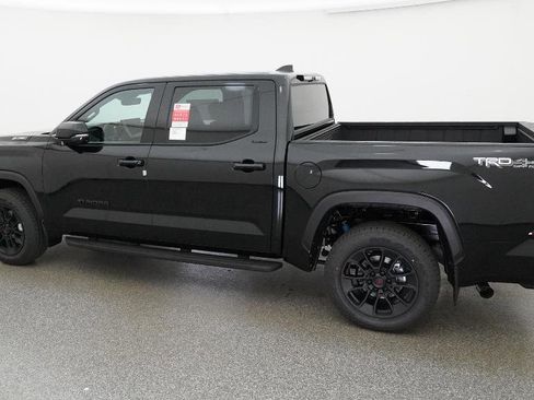 New 2026 Toyota Tundra Limited AWD/4WD image 7
