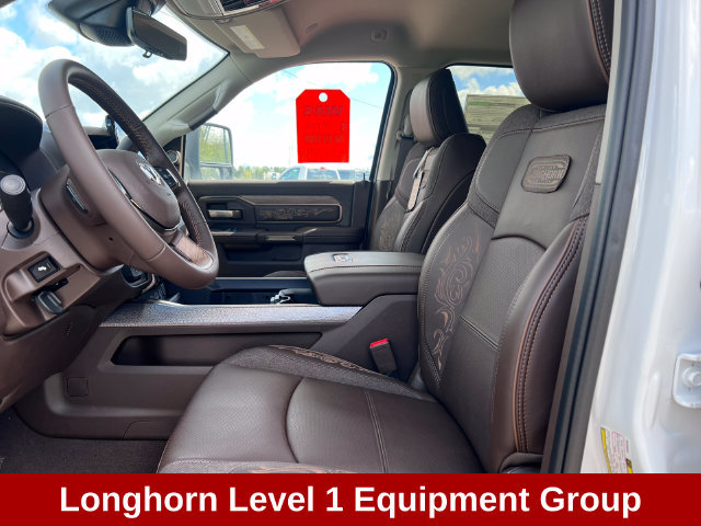 Used 2025 RAM 2500 Limited AWD/4WD image 3