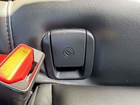 Used 2021 Cadillac CT5 Luxury w/ Cold Weather Package image 28