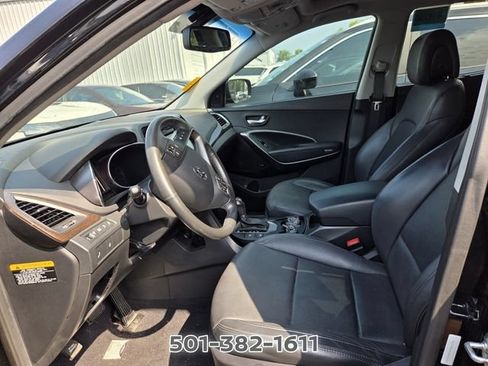 Used 2017 Hyundai Santa Fe Sport FWD image 8