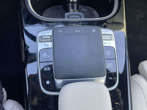 Used 2020 Mercedes-Benz A 220 4MATIC image 37