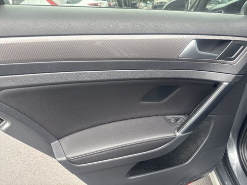 Used 2019 Volkswagen Golf Alltrack AWD/4WD image 30
