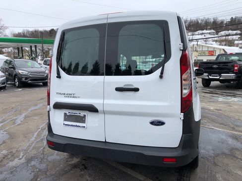 Used 2018 Ford Transit Connect XL image 4