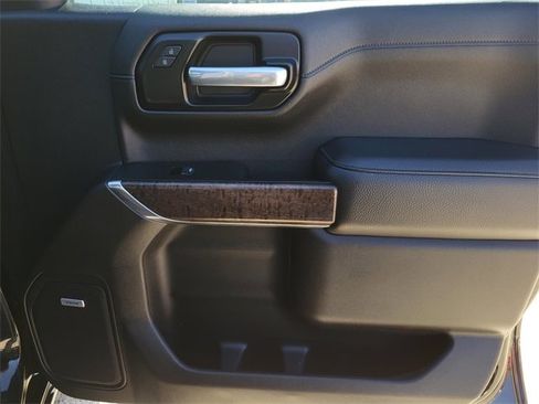 Used 2021 GMC Sierra 1500 Denali w/ Denali Premium Package image 6