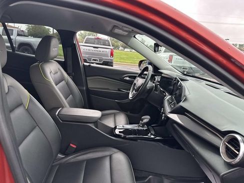 Certified 2024 Chevrolet Trax ACTIV w/ Driver Confidence Package FWD image 25