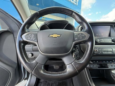 Used 2022 Chevrolet Colorado Z71 image 13