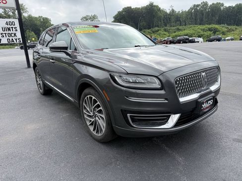 Used 2019 Lincoln Nautilus Reserve AWD/4WD image 5