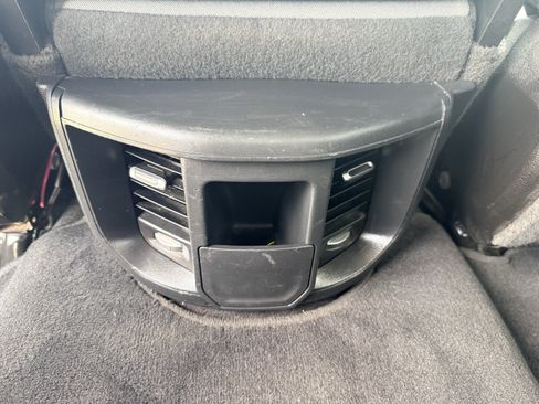 Used 2024 RAM 2500 Big Horn AWD/4WD image 29