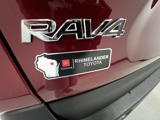 Certified 2019 Toyota RAV4 XLE Premium w/ Cold Weather Package AWD/4WD image 31