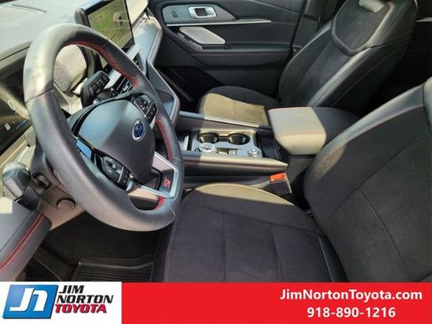 Used 2025 Ford Explorer ST AWD/4WD image 14