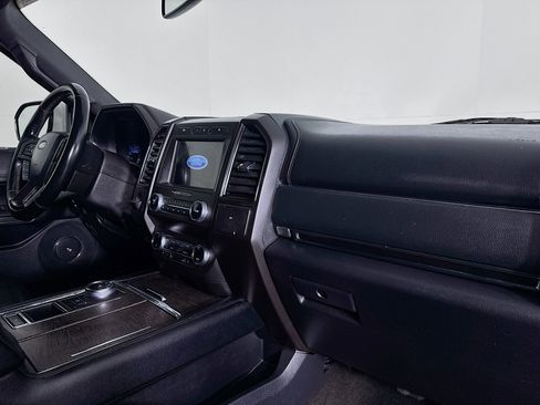 Used 2020 Ford Expedition Max Limited image 29