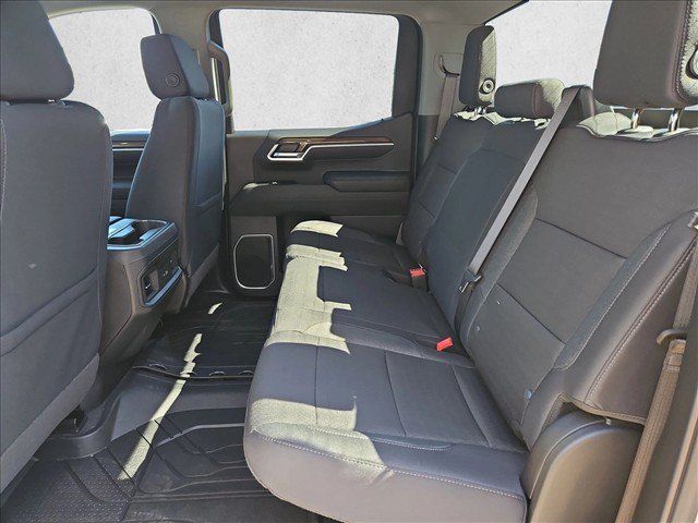 New 2026 Chevrolet Silverado 1500 RST w/ Dark Appearance Package AWD/4WD image 16