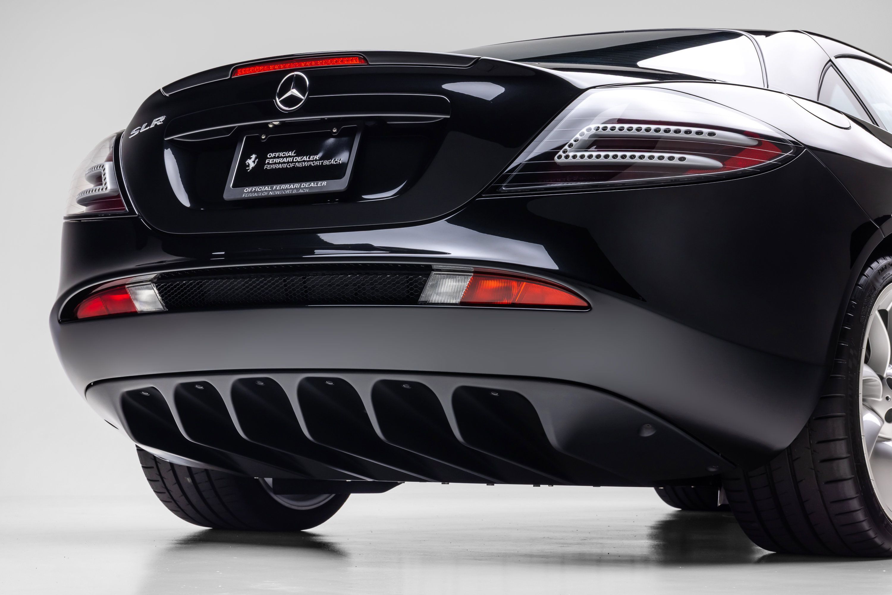 Used 2005 Mercedes-Benz SLR image 15