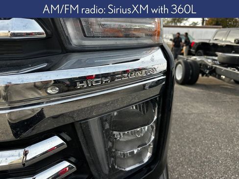 Used 2023 Chevrolet Silverado 2500 High Country w/ Z71 Off-Road Package image 11