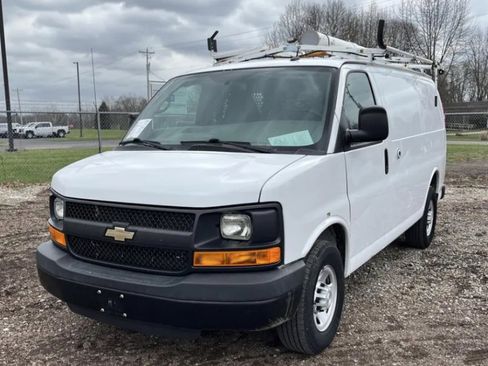 Used 2015 Chevrolet Express 2500 RWD image 1