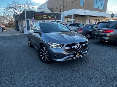 Used 2021 Mercedes-Benz GLA 250 4MATIC w/ Premium Package