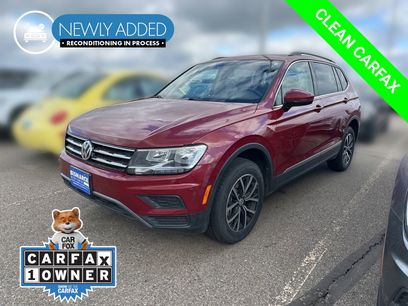 Used 2020 Volkswagen Tiguan SE w/ Panoramic Sunroof Package