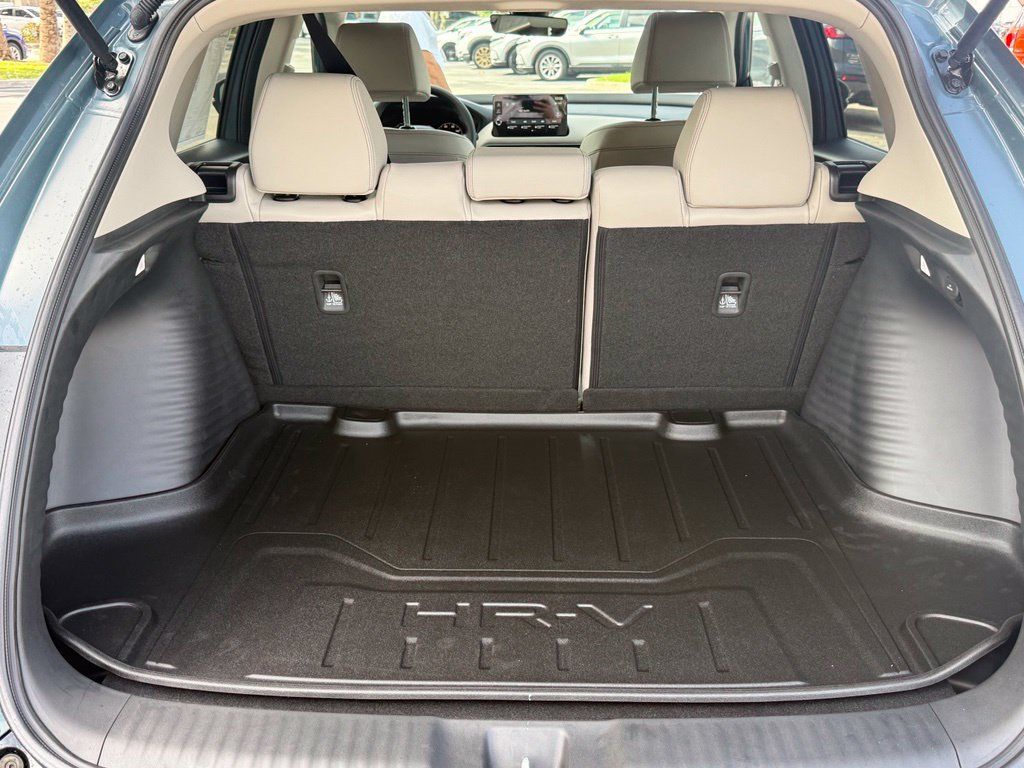 New 2027 Honda HR-V EX-L image 14