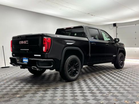 New 2026 GMC Sierra 1500 Elevation image 6