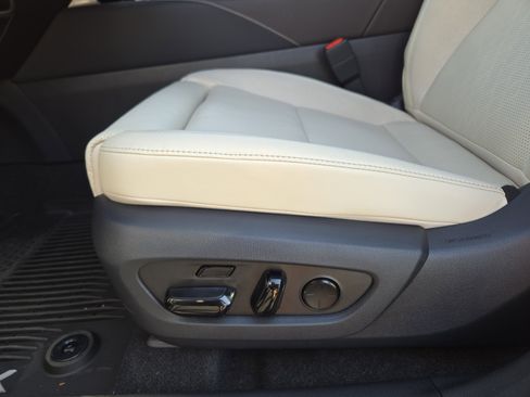 New 2026 Lexus RX 350 w/ Convenience Package image 17