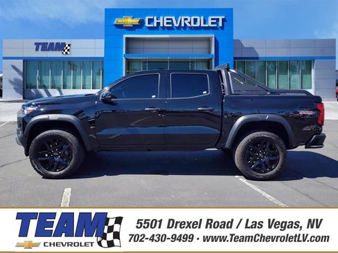 Used 2025 Chevrolet Colorado Trail Boss w/ Midnight Edition AWD/4WD image 1