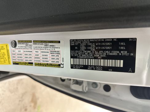 Used 2023 Lexus RX 350 F Sport w/ Cold Area Package image 35