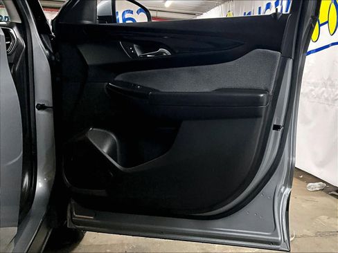 Used 2025 Chevrolet TrailBlazer LT image 12