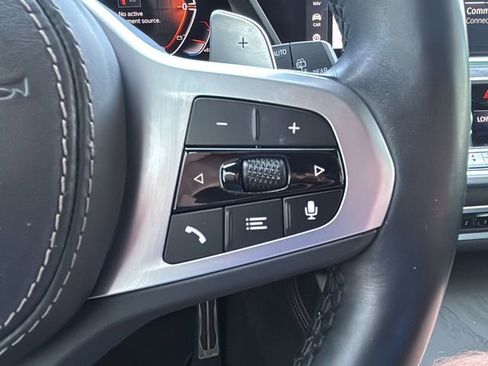 Used 2022 BMW X7 xDrive40i w/ M Sport Package image 22