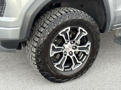 Used 2024 GMC Canyon AT4 w/ AT4 Premium Package image 29