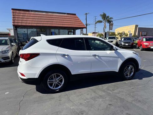 Used 2017 Hyundai Santa Fe Sport AWD/4WD image 7