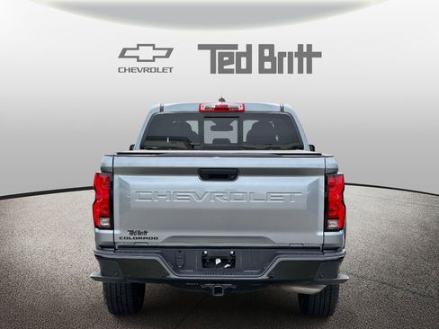 Used 2024 Chevrolet Colorado Z71 w/ Z71 Convenience Package 2 AWD/4WD image 5