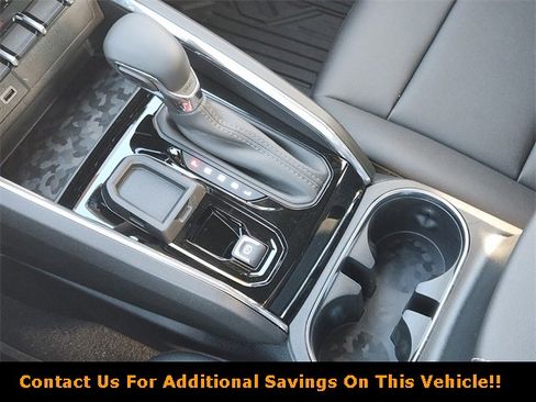 New 2026 GMC Canyon Elevation w/ Convenience Package image 15