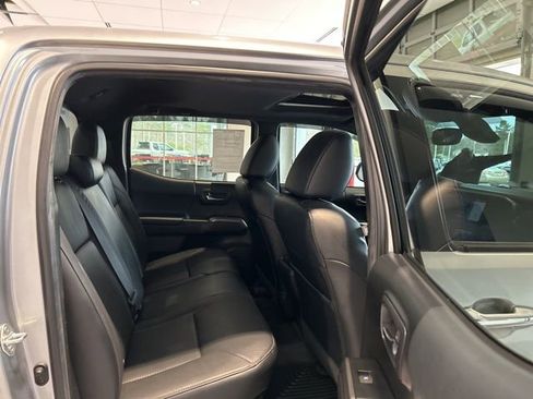 Used 2023 Toyota Tacoma Limited AWD/4WD image 16