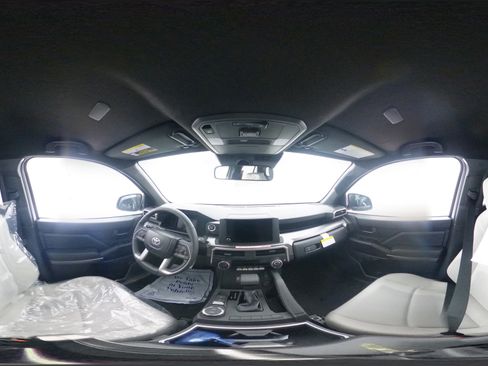 New 2026 Toyota 4Runner SR5 image 33