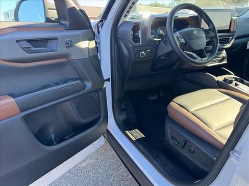 New 2025 Ford Bronco Sport Outer Banks image 13