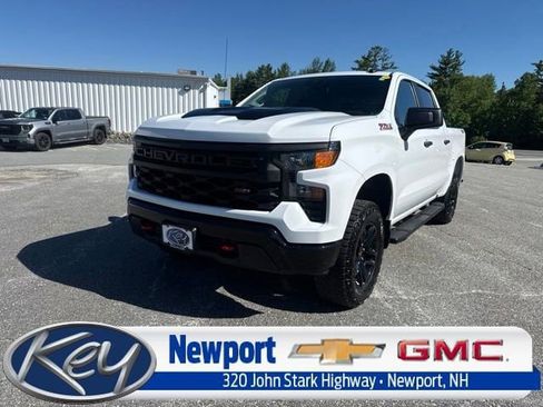 Used 2024 Chevrolet Silverado 1500 Custom Trail Boss AWD/4WD image 1