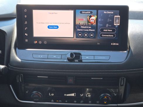 Certified 2025 Nissan Rogue Platinum AWD/4WD image 16