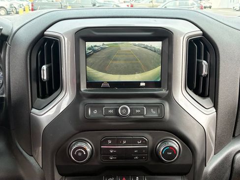 Used 2019 Chevrolet Silverado 1500 Custom w/ Custom Value Package AWD/4WD image 11
