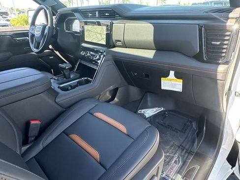 New 2026 GMC Sierra 1500 AT4 w/ AT4 Premium Package image 30