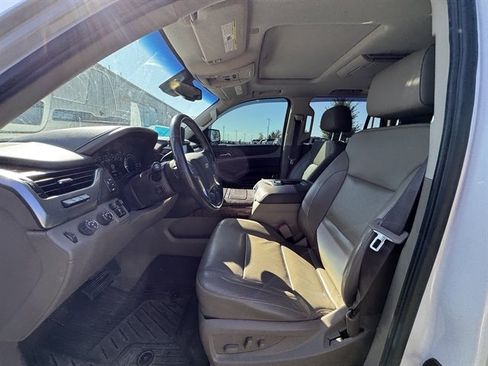 Used 2017 Chevrolet Tahoe Premier AWD/4WD image 7