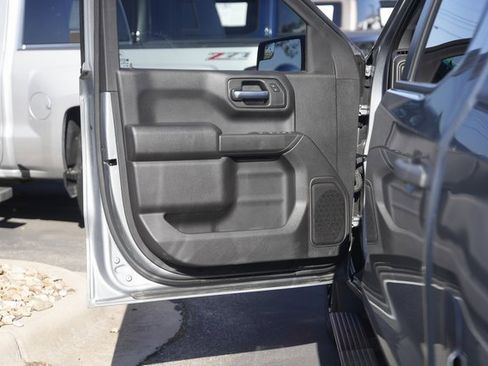 Used 2023 Chevrolet Silverado 1500 Custom image 29