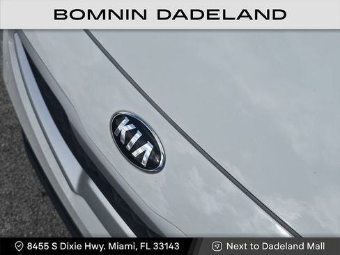 Used 2020 Kia Forte LXS image 12