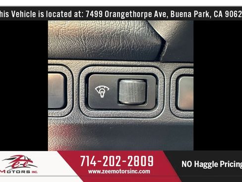 Used 1996 MAZDA MX-5 Miata RWD image 25
