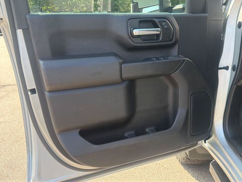 Certified 2020 GMC Sierra 2500 4x4 Crew Cab w/ Convenience Package image 9