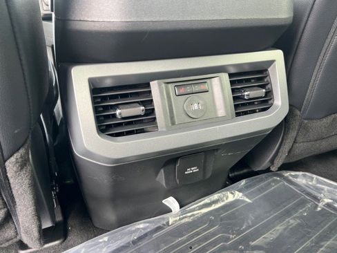 New 2025 Ford F350 Lariat w/ Lariat Ultimate Package image 22