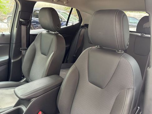 Used 2025 Buick Encore GX Preferred FWD image 35