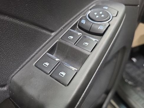 Certified 2022 Ford Escape SEL FWD image 26