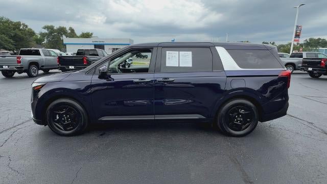 Used 2026 Kia Carnival FWD image 5