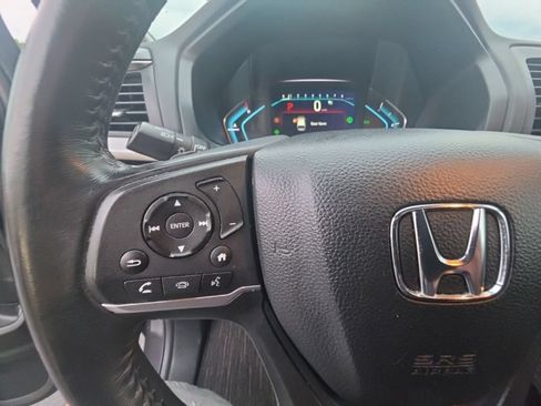 Used 2024 Honda Odyssey EX-L image 16